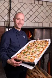 Alessio Pepe e la pizza gragnanese versione classica